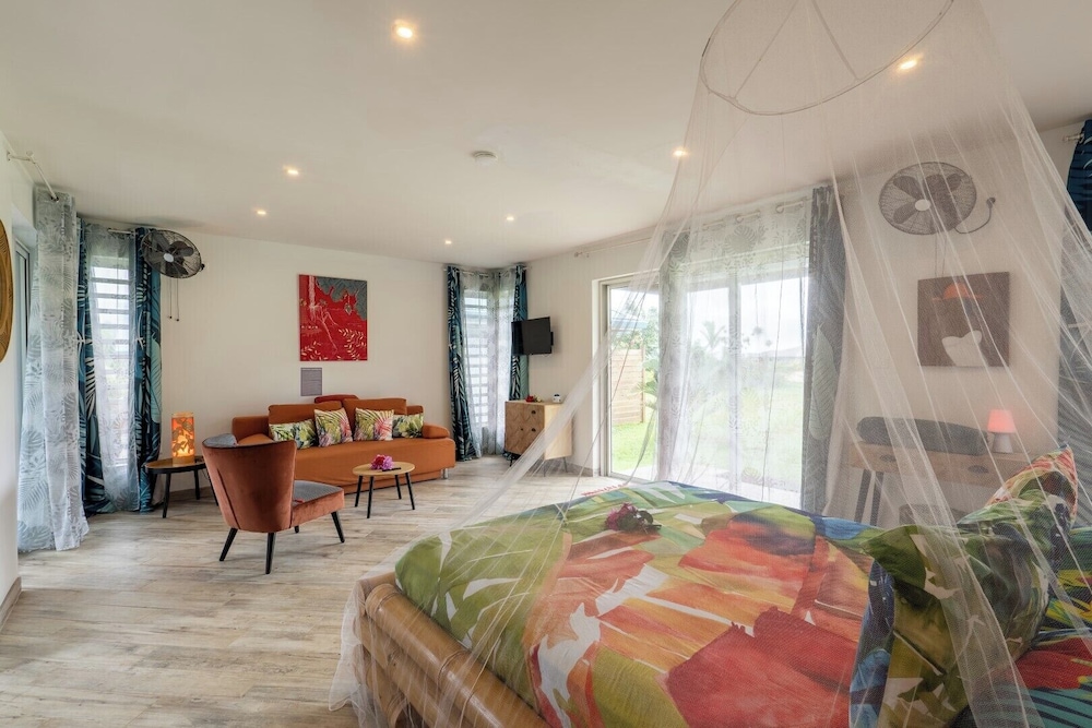Comfort Studio, 1 Queen Bed with Sofa bed, Non Smoking photo 3