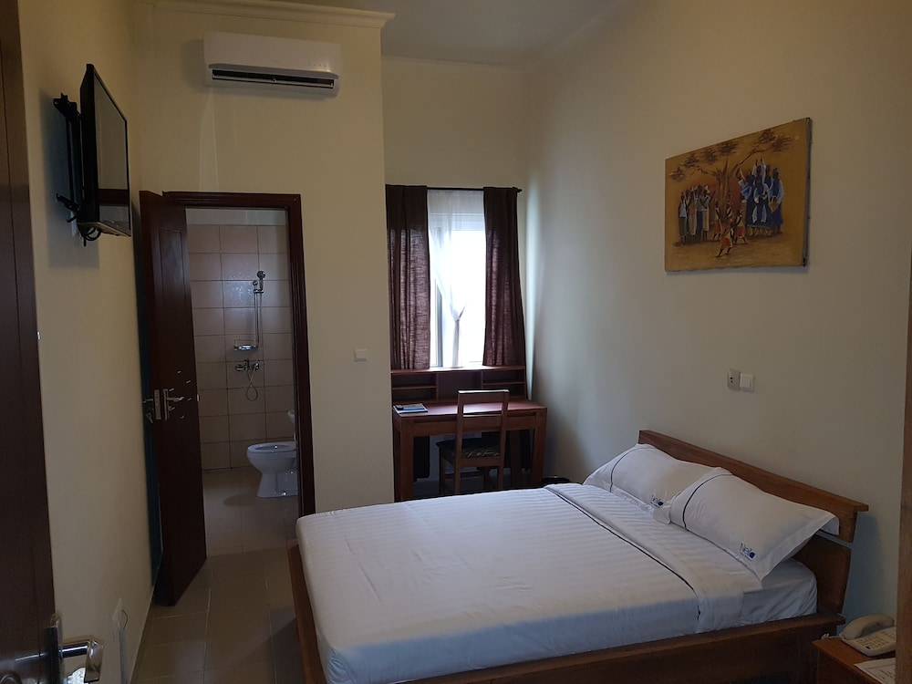 Standard Double Room, Accessible photo 2