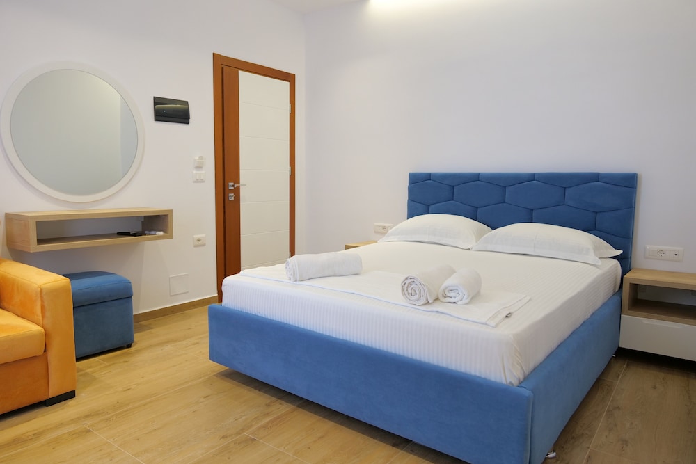 Standard Triple Room photo 3