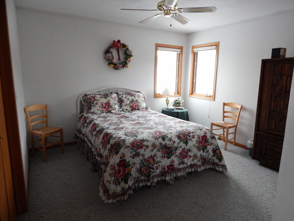 Deluxe House, 4 Bedrooms (With Sofa Bed) photo 2