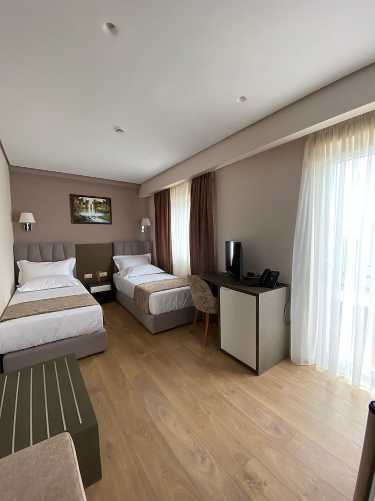 City Twin Room photo 3