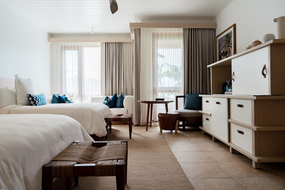 Junior Suite, 2 Queen Beds, Ocean View - Photo 2