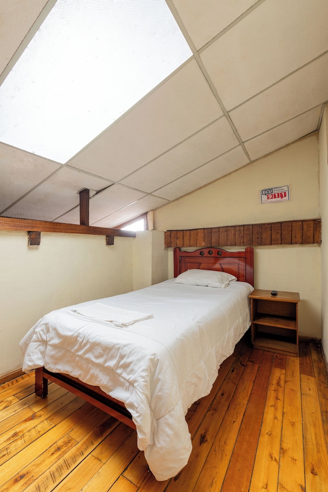 Economy Twin Room, 1 Bedroom photo 1
