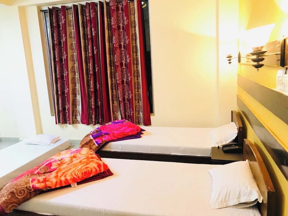 Deluxe Double Room photo 3