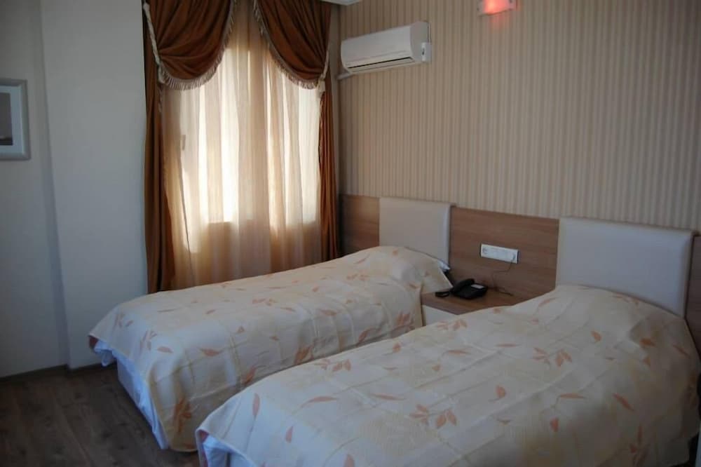 Double or Twin Room photo 1