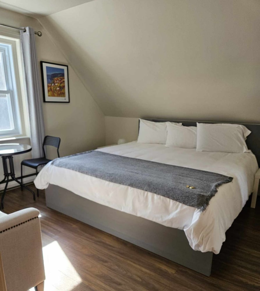 Comfort Double Room, Non Smoking, Courtyard View