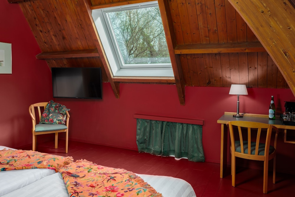 Deluxe Double Room, Garden View photo 2