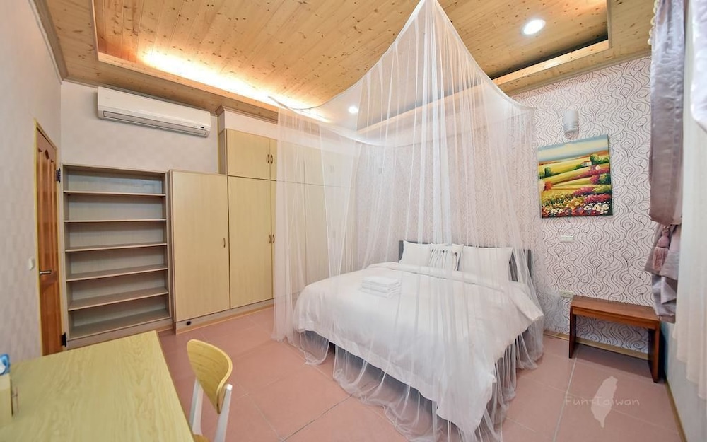 Deluxe Quadruple Room photo 2