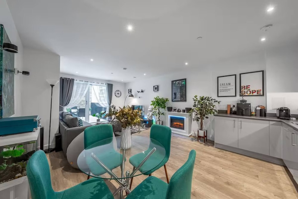 Modern 1-bed Apt in Harrow Near Heathrow Airport & Wembley, Bilde 6
