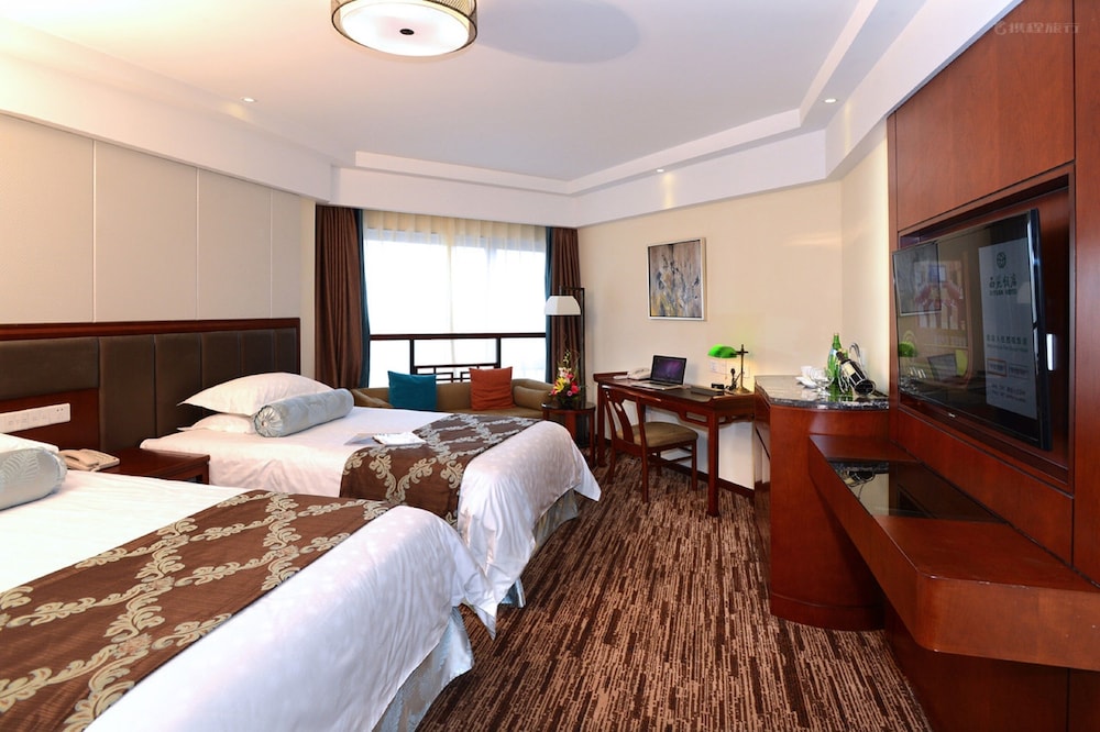Business King Room photo 2