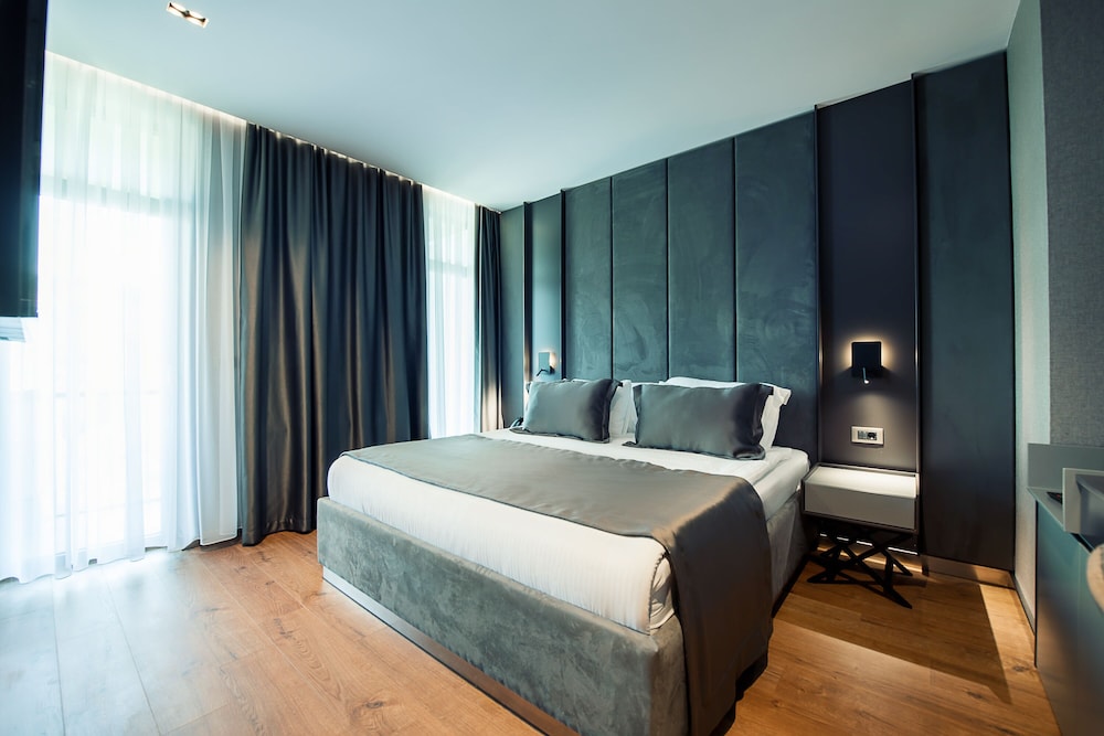 Exclusive Suite photo 1