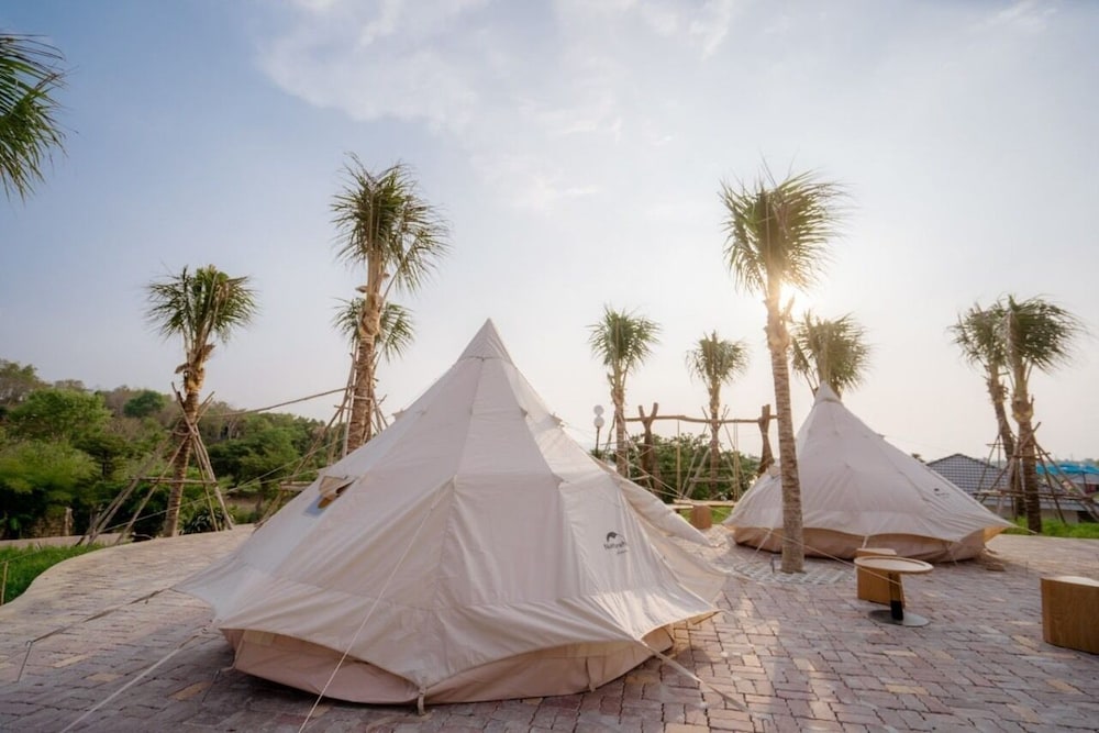 Standard Tent photo 1