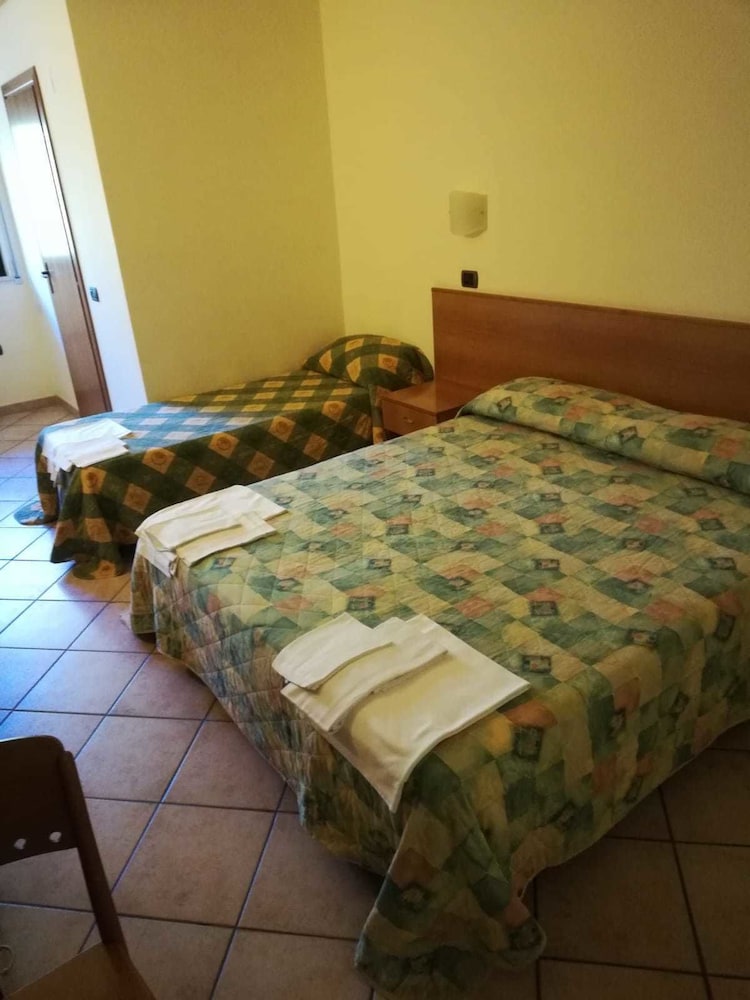 Standard Double Room Single Use photo 1