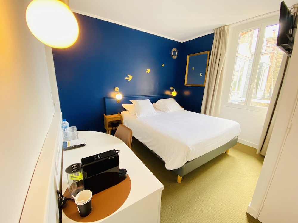 Standard Triple Room photo 2