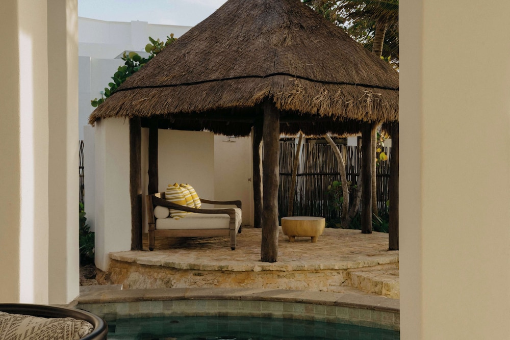 Suite, 2 Bedrooms, Oceanfront (Plunge Pool) - Photo 3