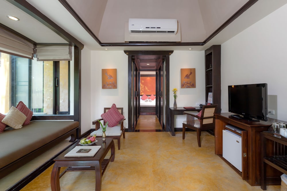 Villa (Tropical) - Photo 3