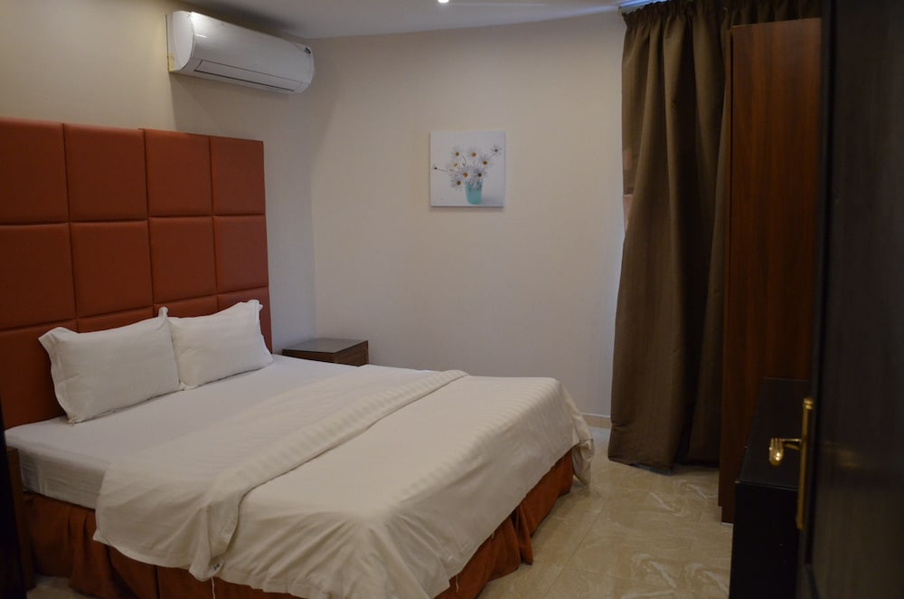 Family Apartment photo 2