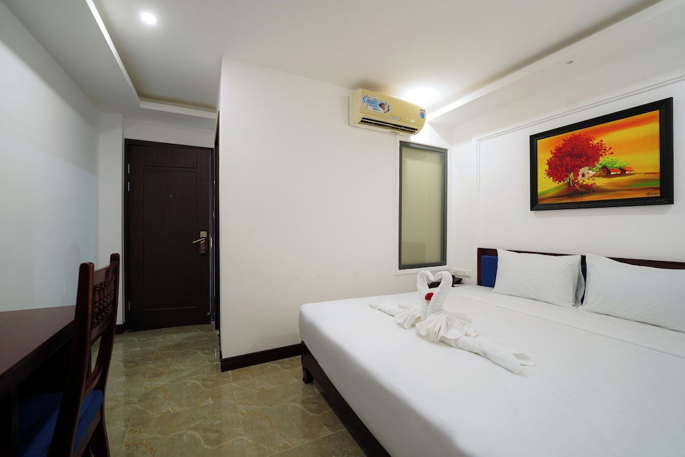 Basic Double Room, No Windows