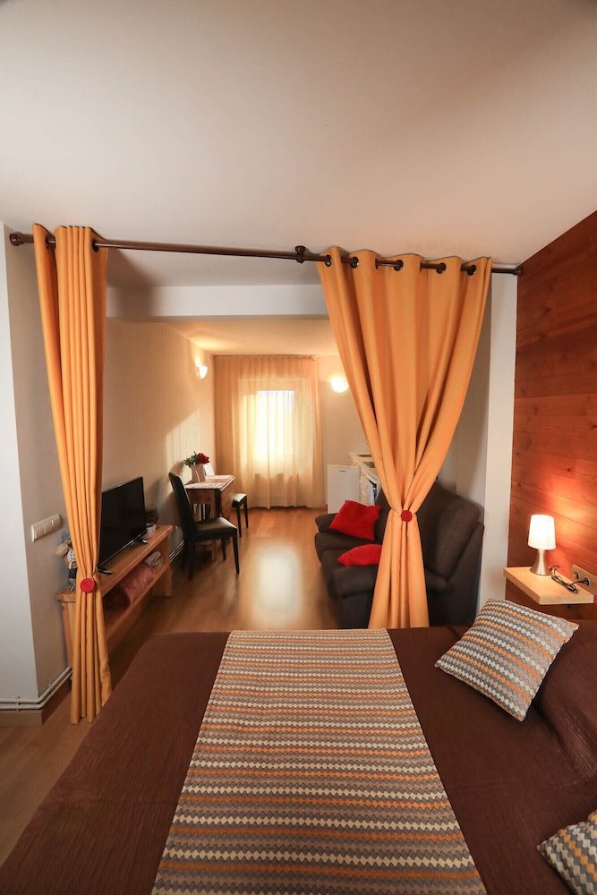 Comfort Apartment, 1 Bedroom photo 2