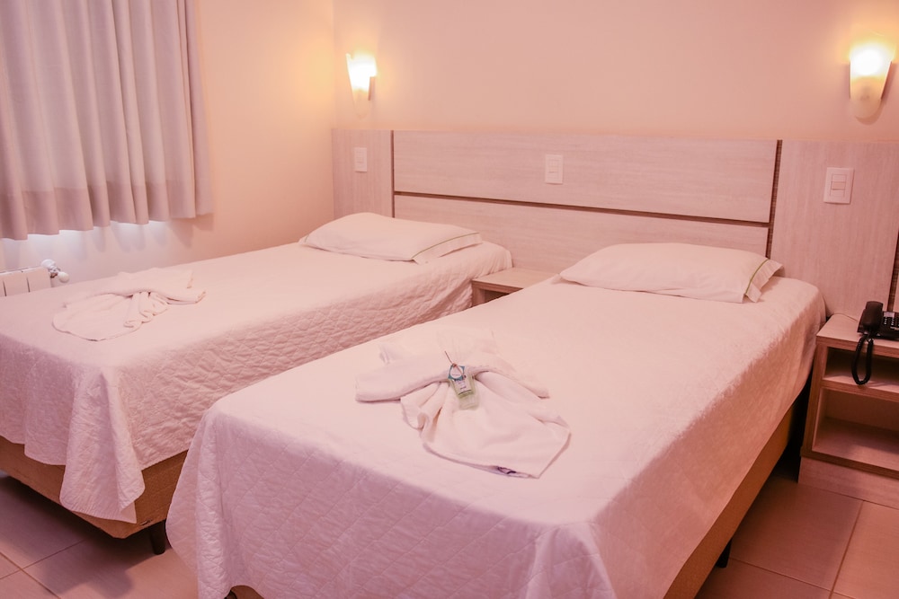 Standard Double or Twin Room photo 2