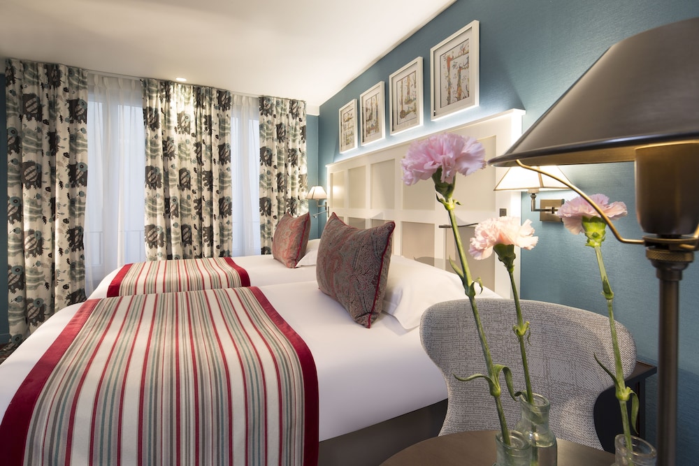 Standard Twin Room photo 2