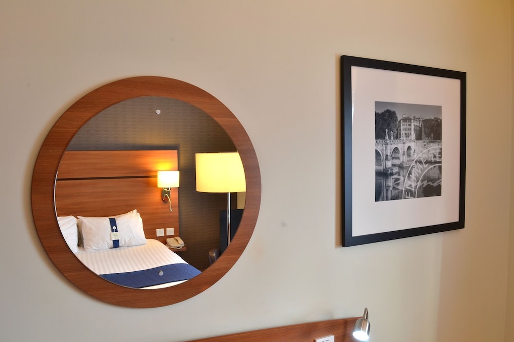 Standard Room, 2 Twin Beds, Accessible (with Free Hot Breakfast) photo 2