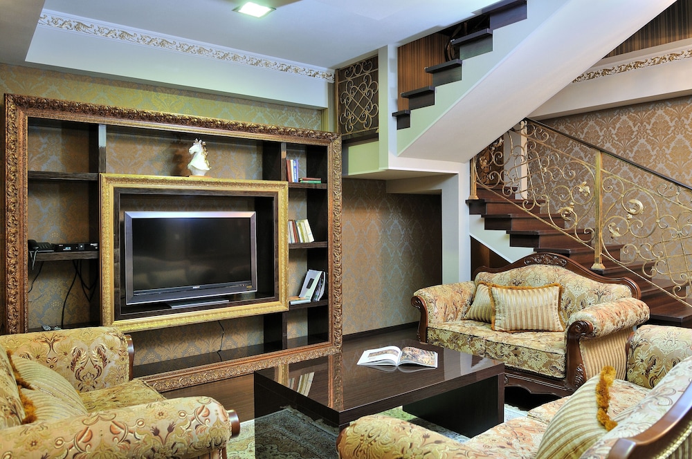 Duplex Suite Apartment