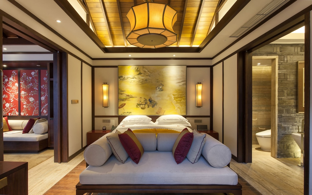 Double Pool Villa photo 3