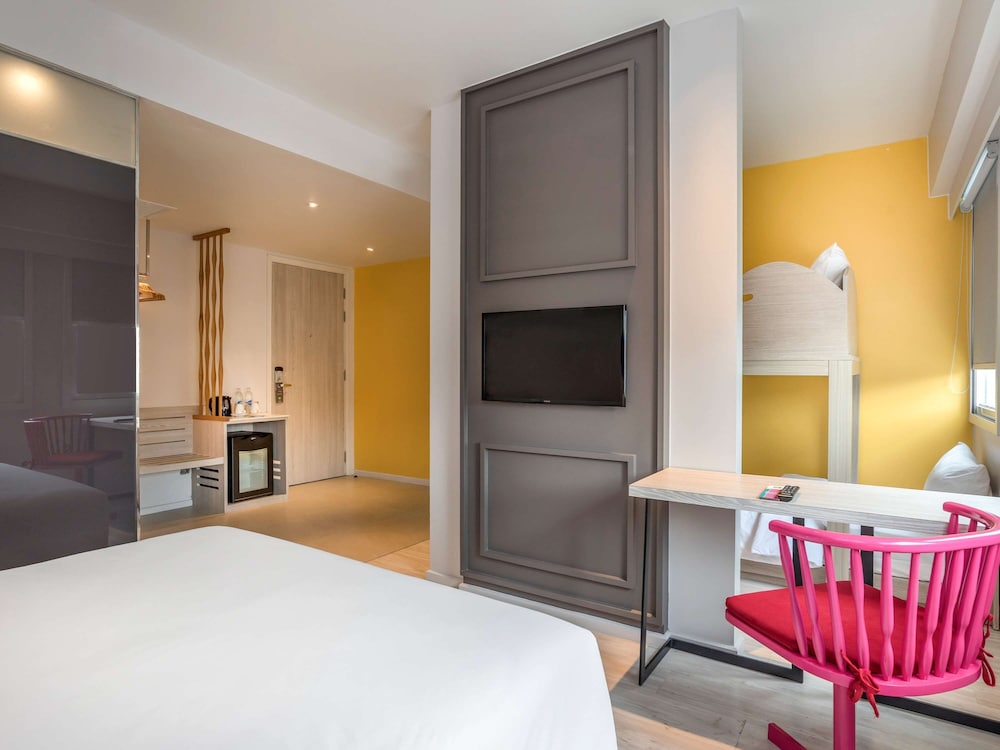 Family Double Room, Multiple Beds - Photo 3