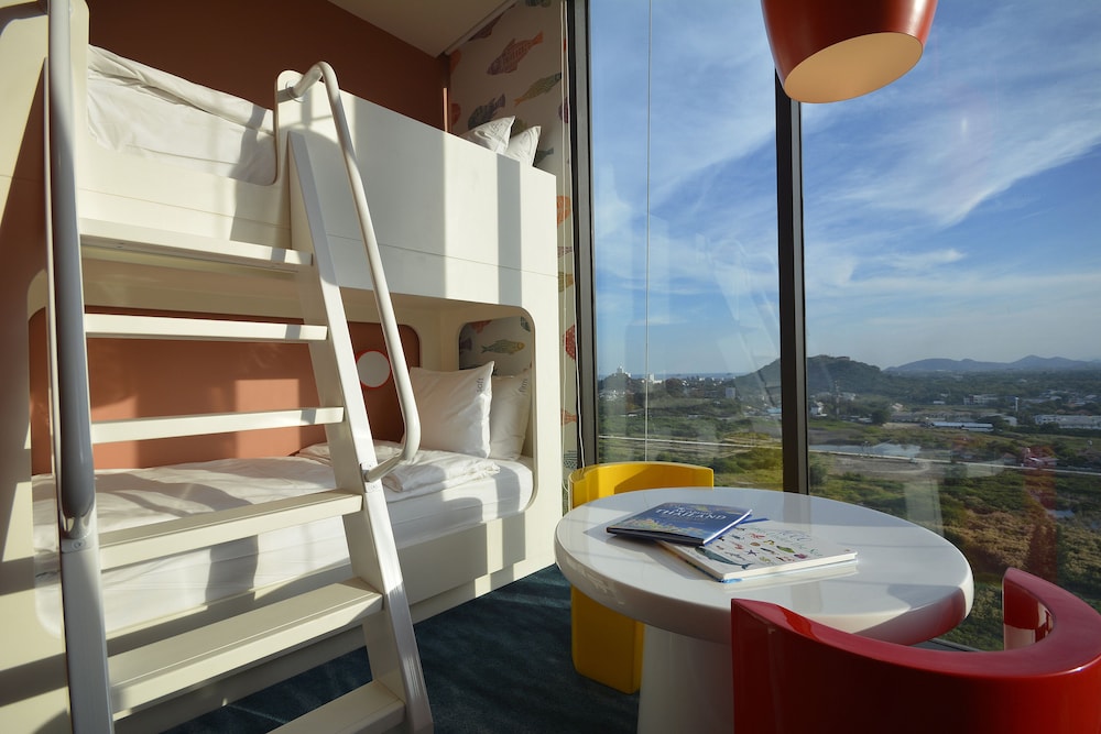 Suite, Multiple Beds (Kids Theme)