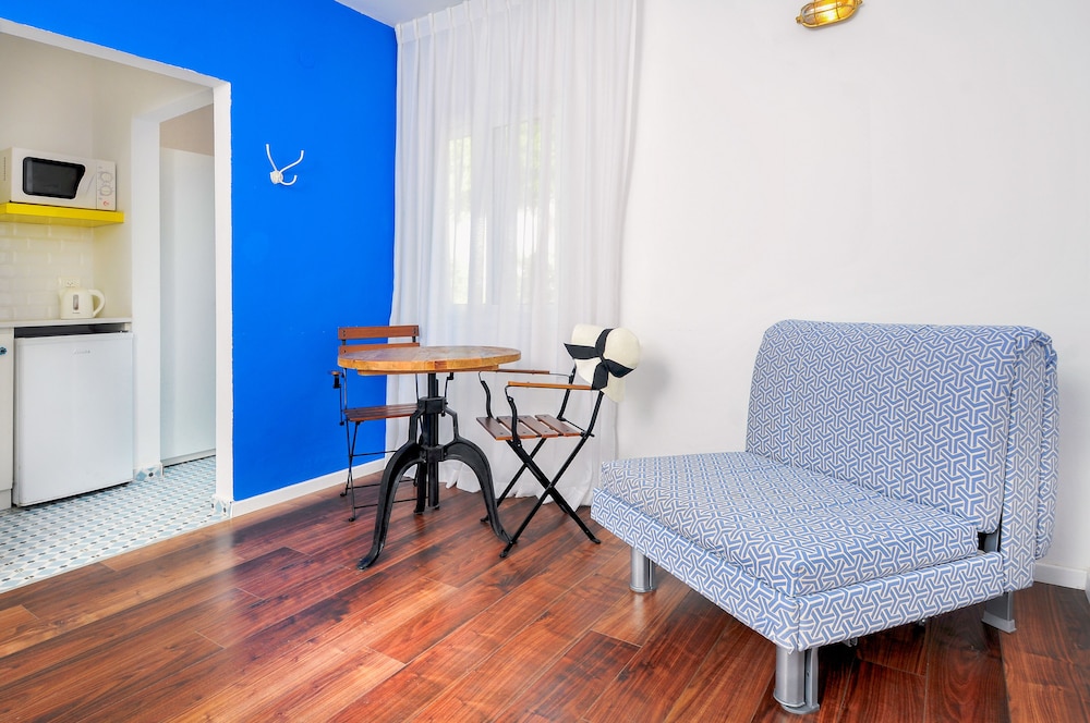 Double or Twin Room - Photo 1
