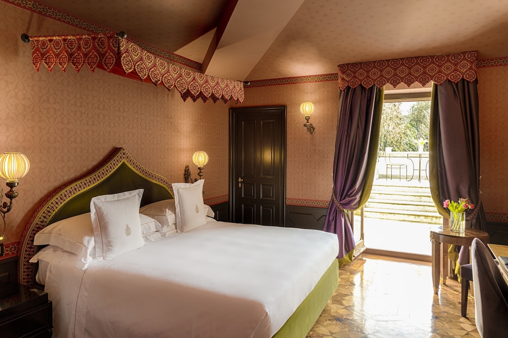 Deluxe Room - Photo 4