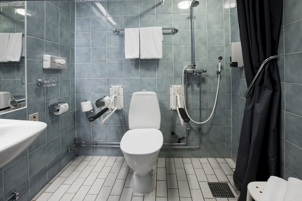 Standard Twin Room - Photo 4