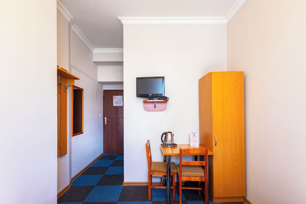 Economy Twin Room — the supplier's photographs — photo 4