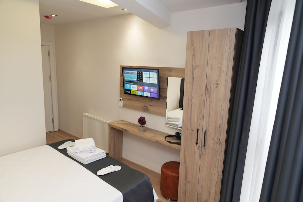 Standard Double Room photo 3
