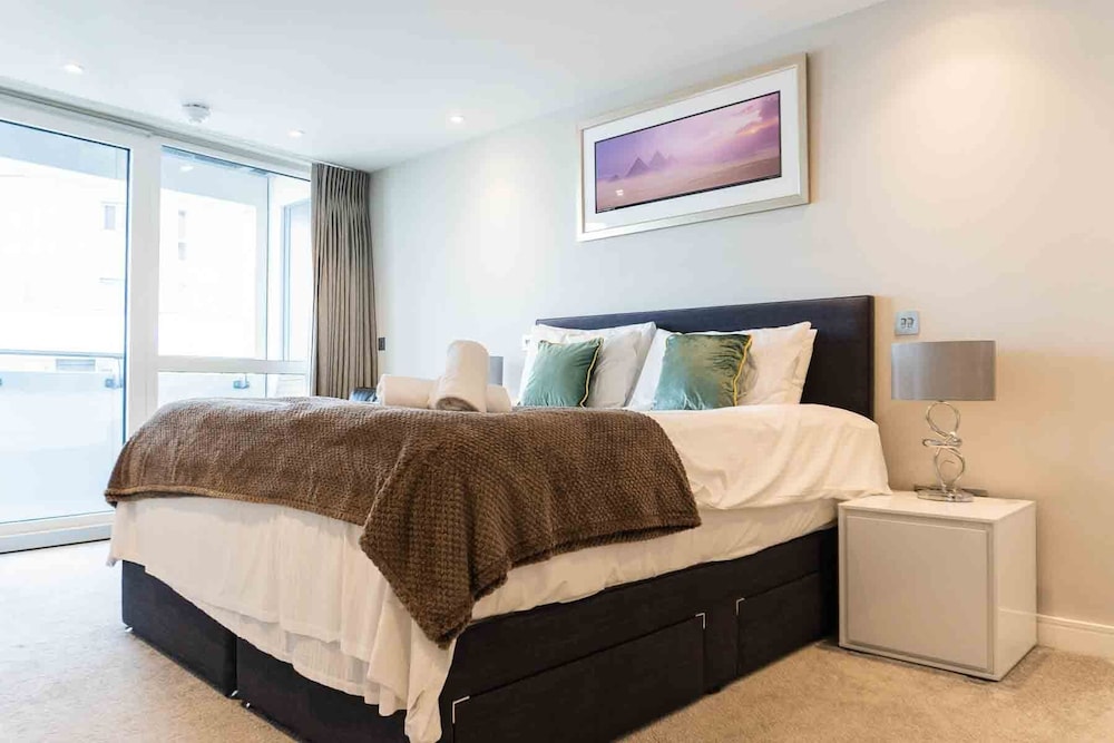 Superior Apartment, 2 Bedrooms, Kitchen, City View photo 1