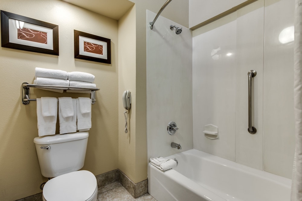 Suite, 1 King Bed with Sofa bed, Non Smoking (Upgrade) - Photo 10