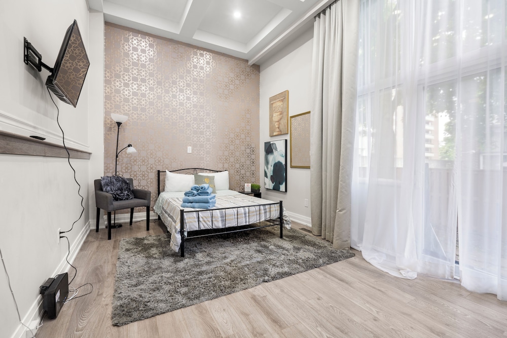 Family Room, Shared Bathroom, Courtyard View