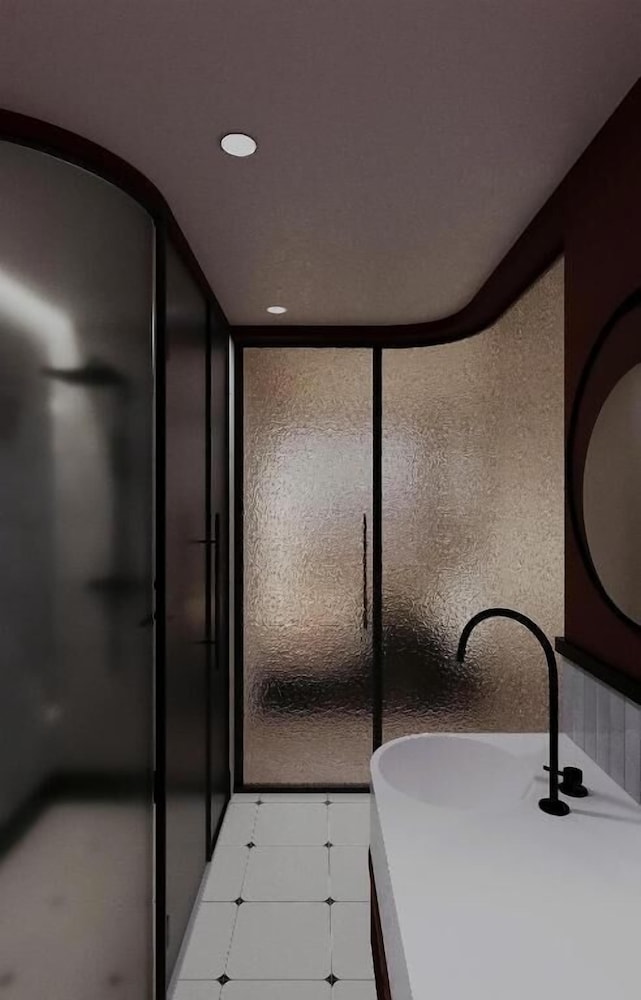 Executive Suite, City View photo 2