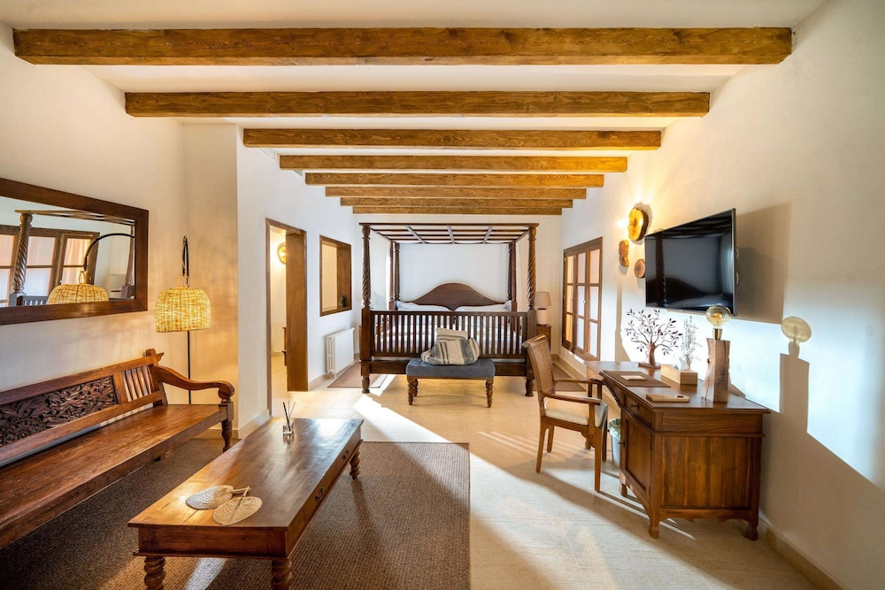 Suite, Private Pool - Photo 2