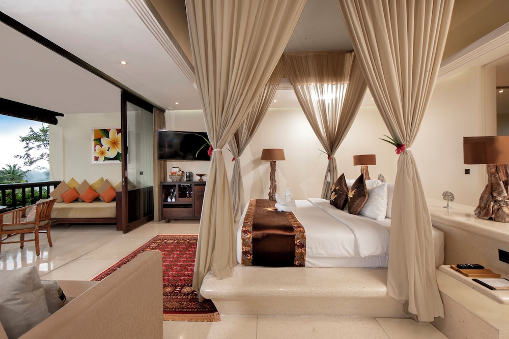 Jungle View Villa Suite photo 2