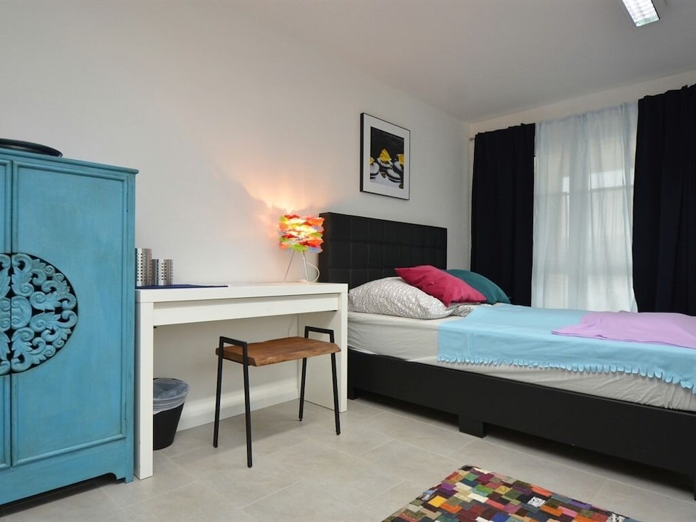 Apartment, Shared Bathroom (Rosie) photo 3