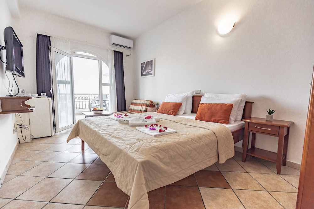Double Room, Beach View