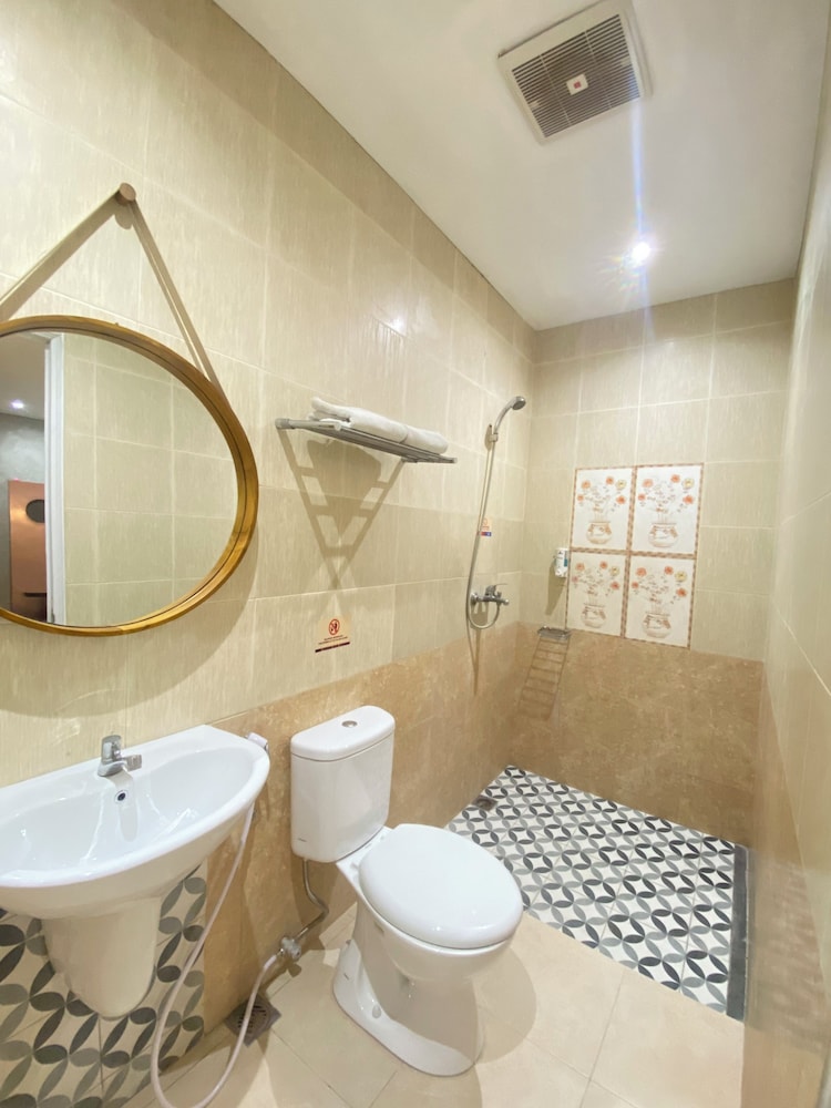 Superior Double Bed Room - Photo 2