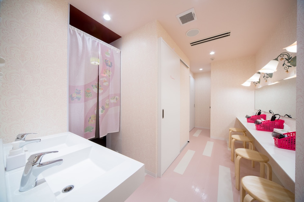 1 capsule bed at Female Only Dormitory photo 3