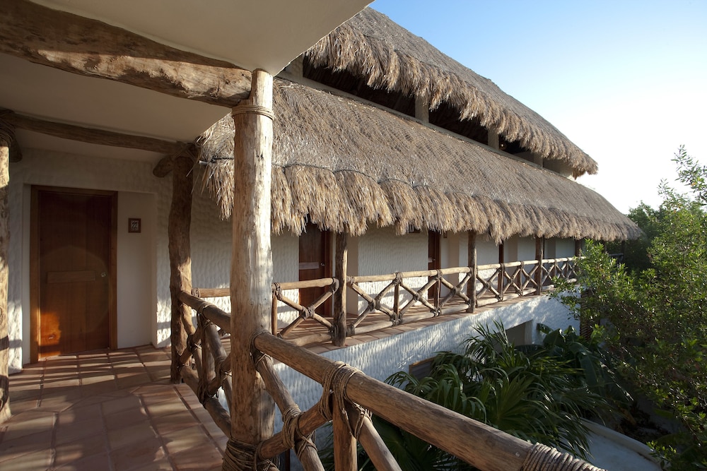 Superior Room, 2 Double Beds - Photo 2
