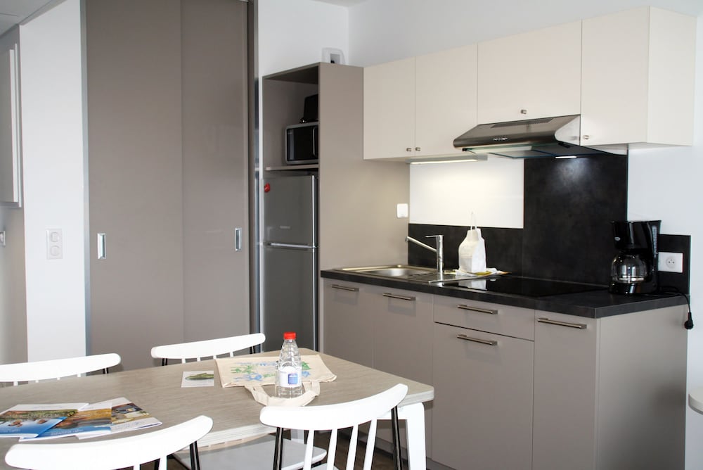 Apartment (Twin Bed) photo 3