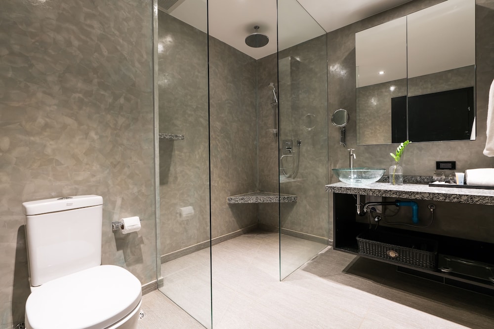 Premier Double or Twin Room - Photo 6