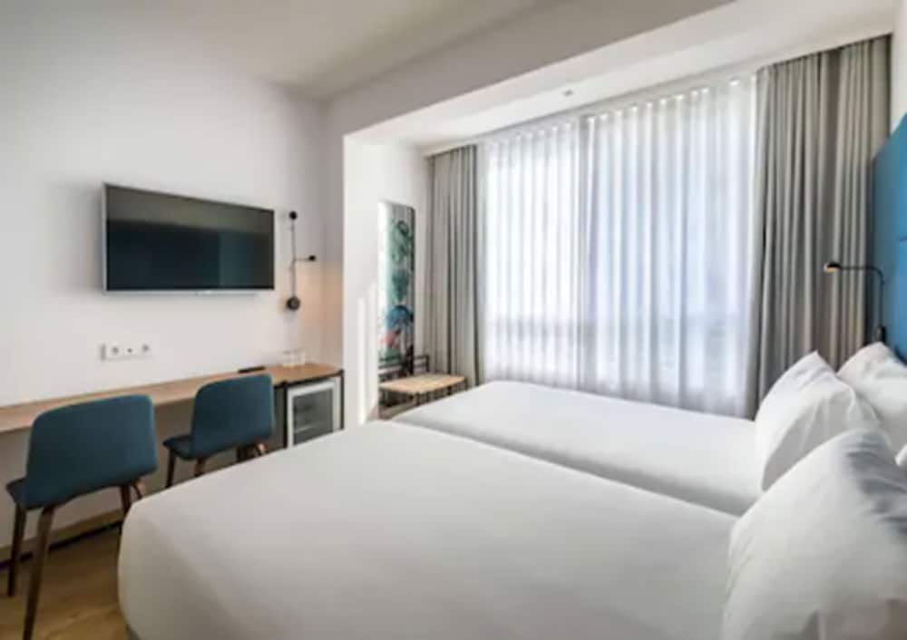 Superior Room - Photo 5