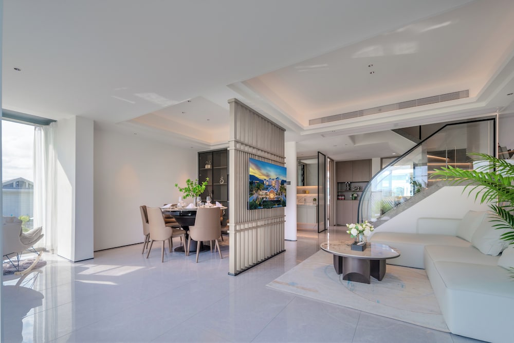 Superior Loft
